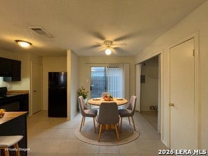 Foto del edificio - 8869 Meadow Trace St