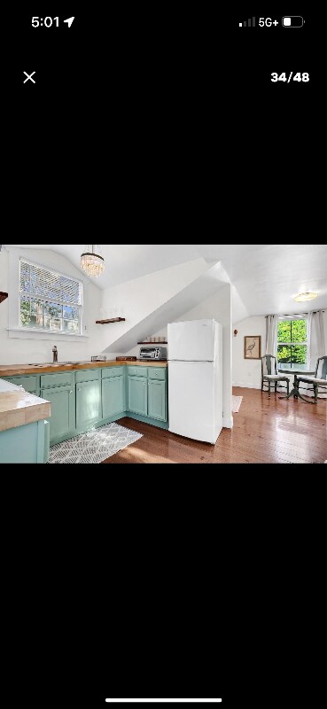Primary Photo - 1702 S Park Ave