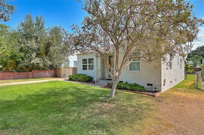 Foto del edificio - 8517 Newport Ave