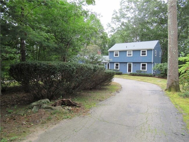 Building Photo - 175 Chestnut Dr