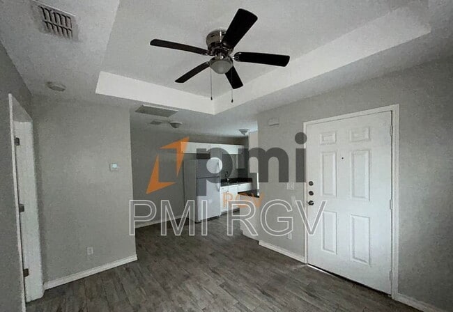 Building Photo - 1315 Quitaca Dr