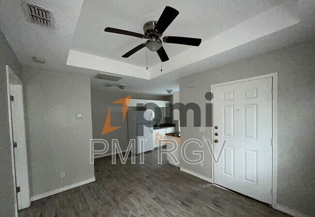 Building Photo - 1315 Quitaca Dr