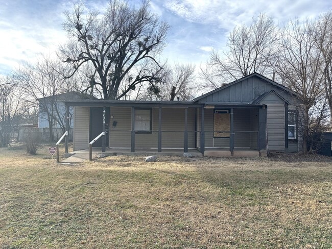 Photo - 4629 S Broadway Ave House