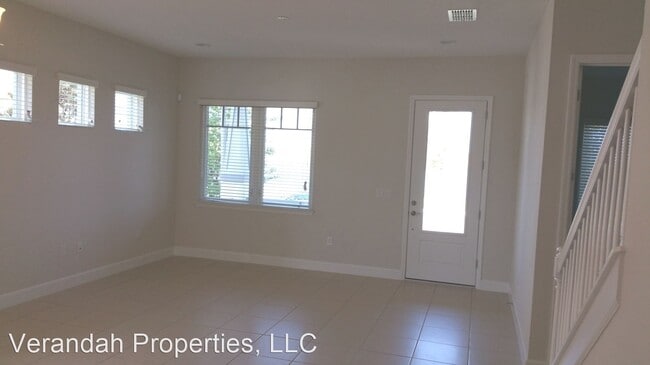 Building Photo - 3 br, 2.5 bath House - 13869 Benavente Avenue