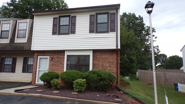 Photo - 138 Cape Charles Sq. Townhouse