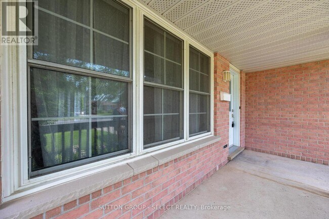 Building Photo - 1144 Aldersbrook Rd