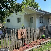Building Photo - 7523 B St