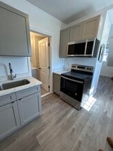 Building Photo - 20 Chapel St