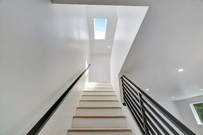 Foto del edificio - 5193-5194 20th St