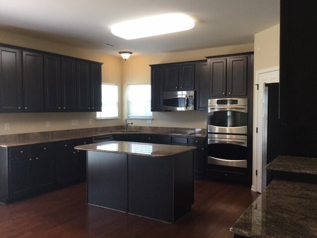 Foto del edificio - 6814 W Whirlaway Court