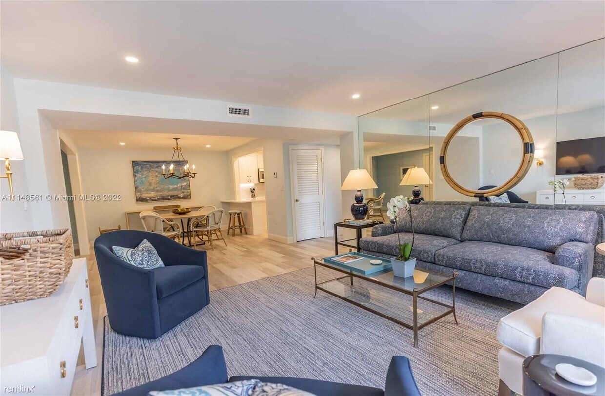 Primary Photo - 2 br, 2 bath Condo - 170 N Ocean Blvd Apt 304