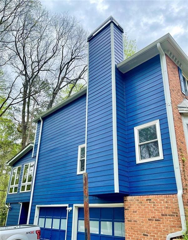 Building Photo - 8845 N River Pkwy