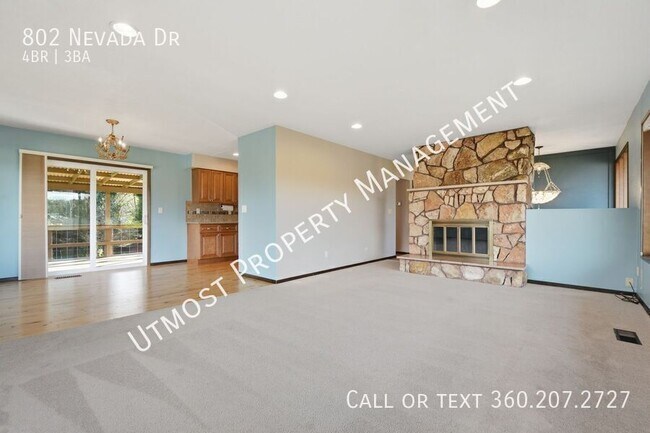 Foto del edificio - 802 N Nevada Dr