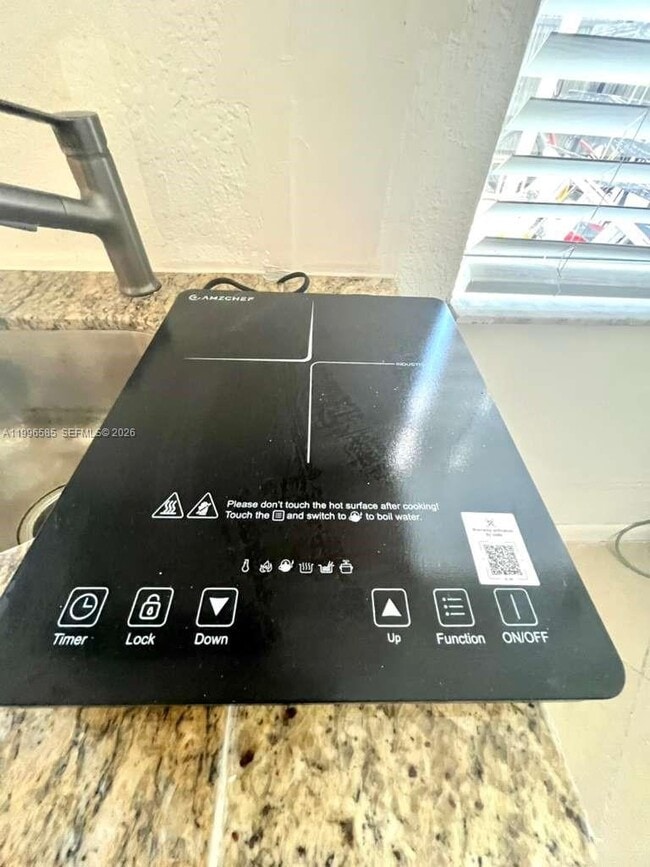 Foto del edificio - 1815 NE 174th St