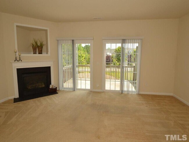 Building Photo - 114 Gallent Hedge Trail