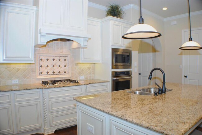 Foto del edificio - 4011 Turning Manor Ln