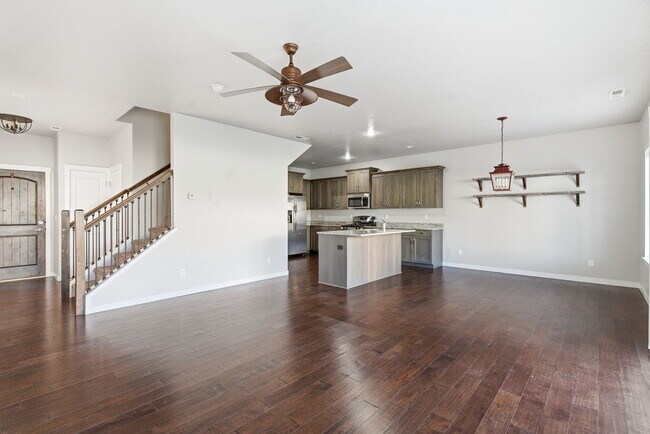 Foto del edificio - 9138 W Tillamook Dr