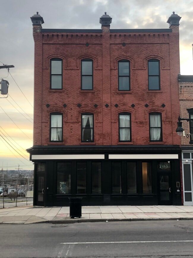 Building Front - 703 N Salina St