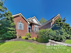 Building Photo - 419 Fieldstone Dr