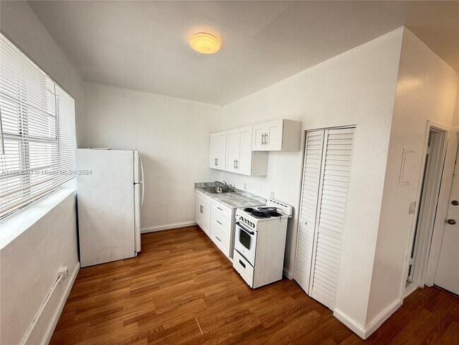 Foto del edificio - 203 NW 36th St