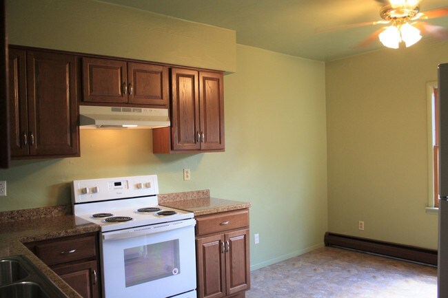 Building Photo - 312 Harrison Ave