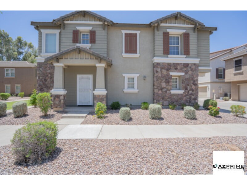 Foto principal - Experience Elevated Living in this Beautif...