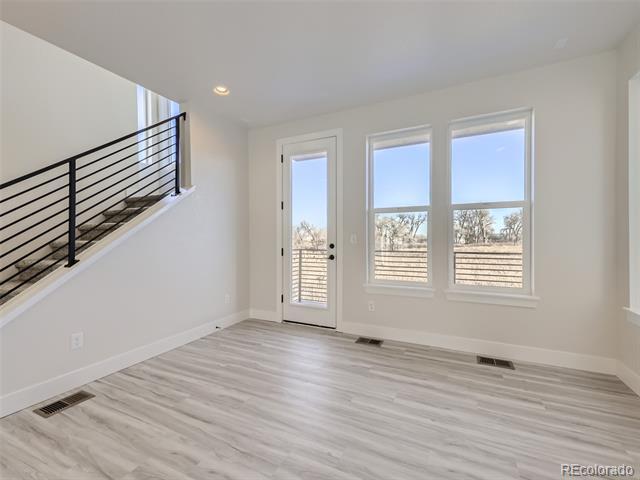Foto del edificio - 12355 Farmview St