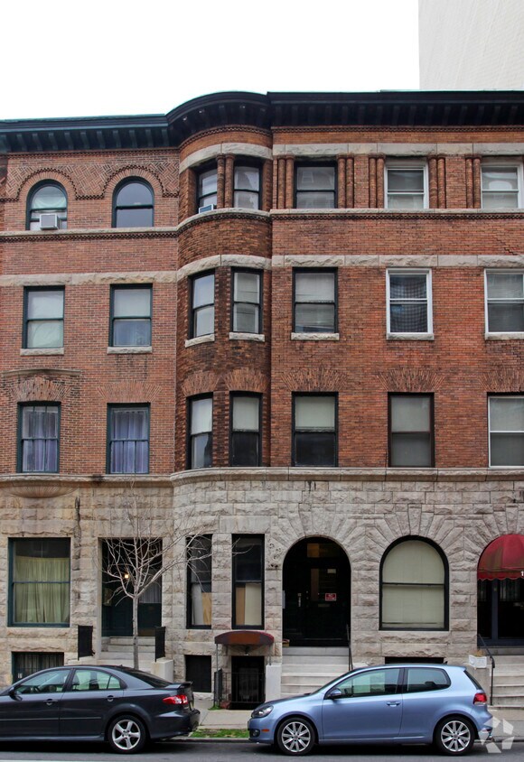 Primary Photo - 1115 N Calvert St
