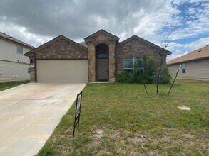 Building Photo - 2088 Wigeon Wy