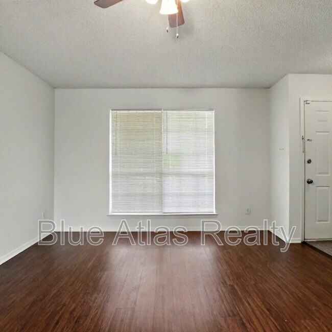 Foto del edificio - 610 Lillard Rd