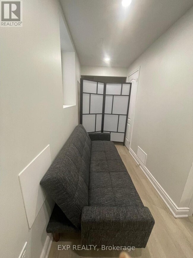 Photo du bâtiment - 138 Aylesbury Dr