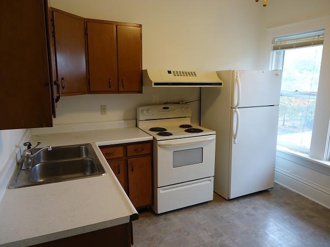 Primary Photo - 310 N Elm St