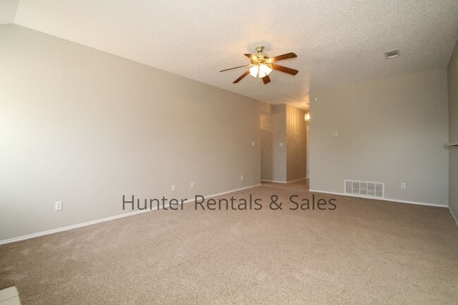 Foto del edificio - Exceptional!