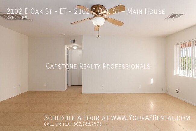 Foto del edificio - 2102 E Oak St