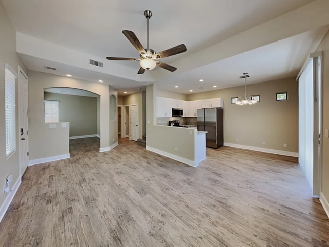Building Photo - 9124 Watermelon Seed Ave