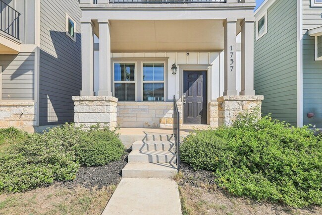 Building Photo - 1737 Fountain Bridge Dr