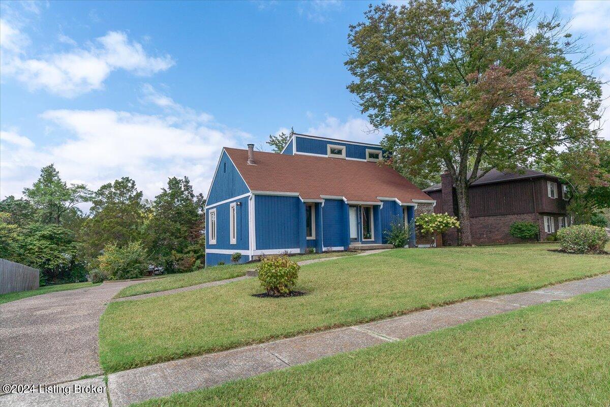 Primary Photo - 404 Bromwell Dr