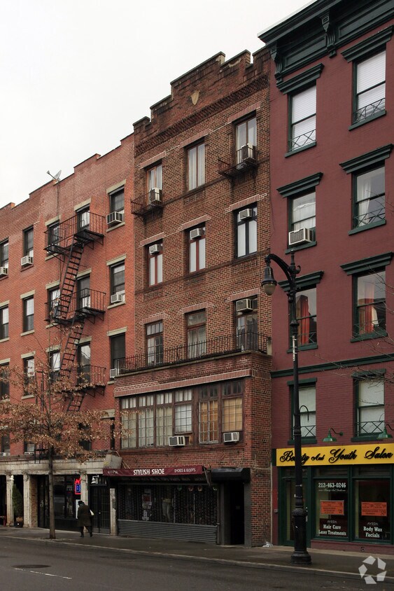 Foto del edificio - 19 W 8th St