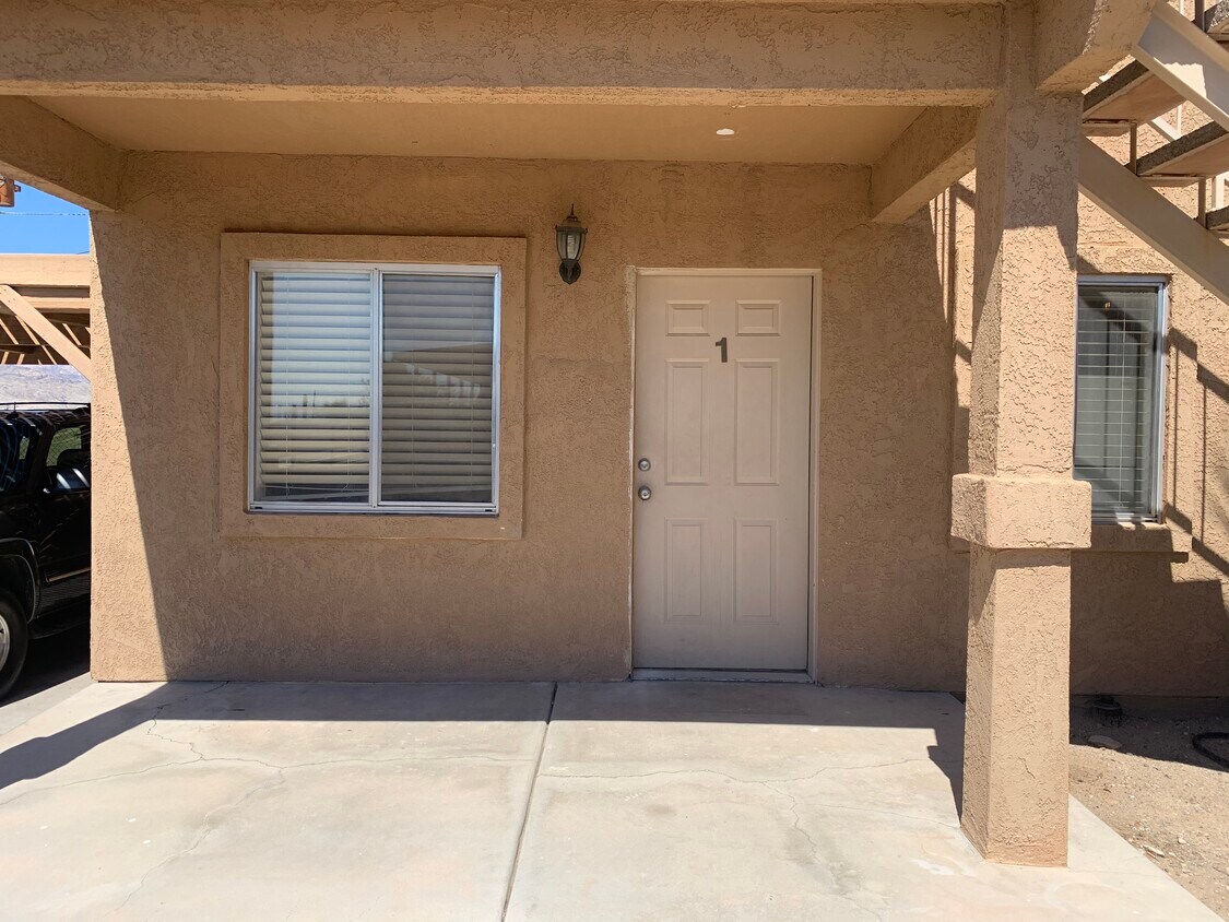1325 Navajo Dr Unit 5, Bullhead City, AZ 86442 Apartments in Bullhead City, AZ
