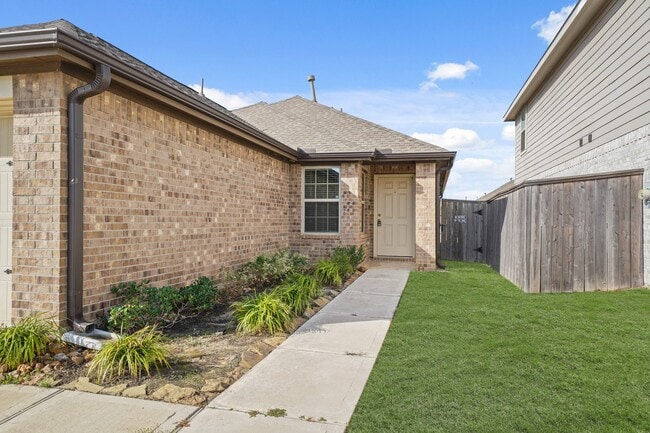 Building Photo - 7823 Winward Rdg Wy