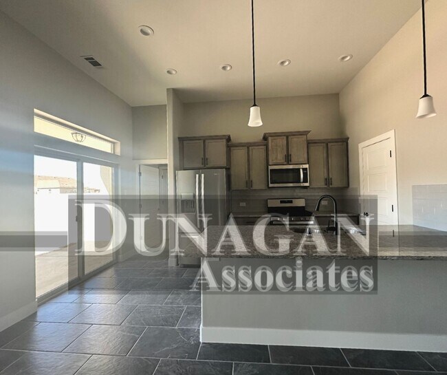 Foto del edificio - New Construction Home! 3 Bedroom 2 Bath, water paid!