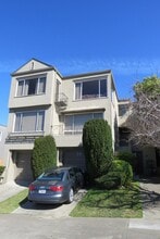 Building Photo - 24-26-26 Collins St