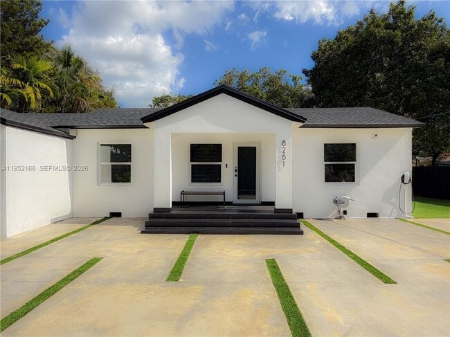 Building Photo - 8281 NE 2nd Ct