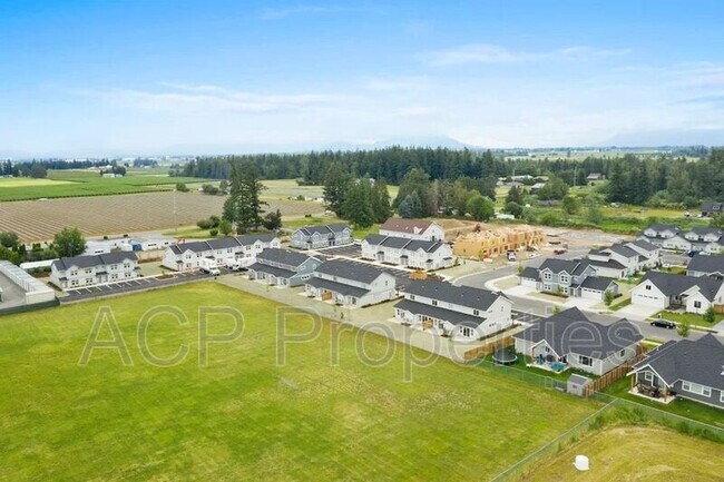 Foto del edificio - 2261 Currant St