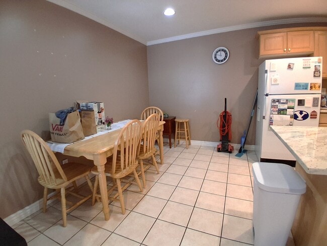 Building Photo - 1533 Riverside Ave