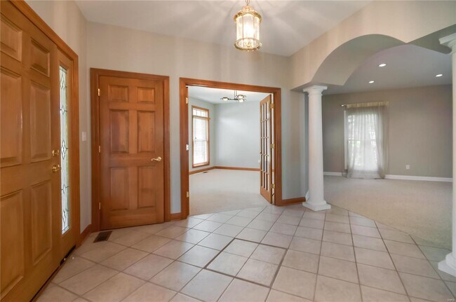 Foto del edificio - 9509 Old Bonhomme Rd
