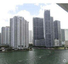 Building Photo - 325 S Biscayne Blvd
