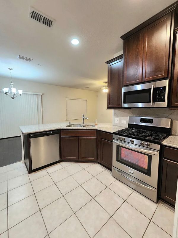 Foto del edificio - 4816 Bridgewater St