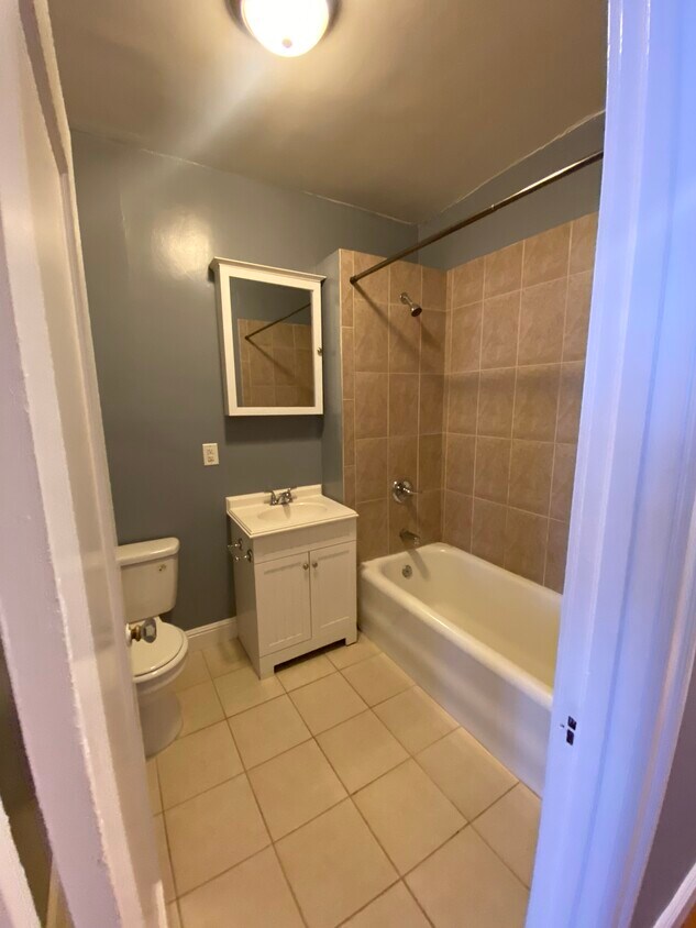 Primary Photo - 500 Leavenworth St