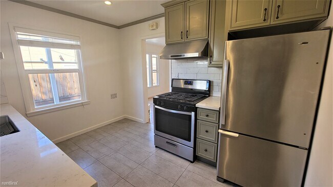 Building Photo - 2 br, 2 bath Duplex - 1092 Franquette Aven...